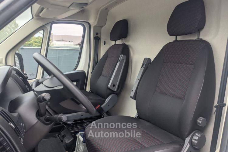 Peugeot Boxer FOURGON L2H2 BLUEHDI 120 EQUIPE MAGASIN - <small></small> 28.990 € <small>TTC</small> - #9