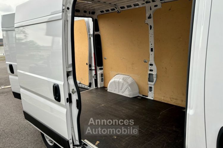 Peugeot Boxer FOURGON TOLE 333 L2H2 BLUEHDI 140 S&S ASPHALT - <small></small> 18.900 € <small>TTC</small> - #8