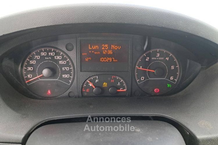 Peugeot Boxer L1H2 2.2 BlueHDi 120ch Premium - <small></small> 13.480 € <small>TTC</small> - #8