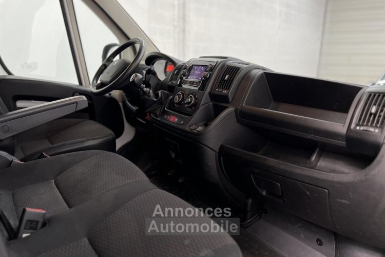 Peugeot Boxer L3H3 2.2 HDi 140 CH - GARANTIE 6 MOIS - <small></small> 26.990 € <small>TTC</small> - #18