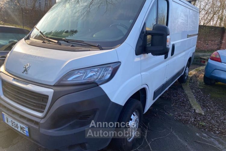 Peugeot Boxer Pro 333 L2H2 2.2 BlueHDi S&S - 120 III FOURGON VITRE Fourgon Vitré 333 L2H2 PHASE - <small></small> 12.600 € <small></small> - #3