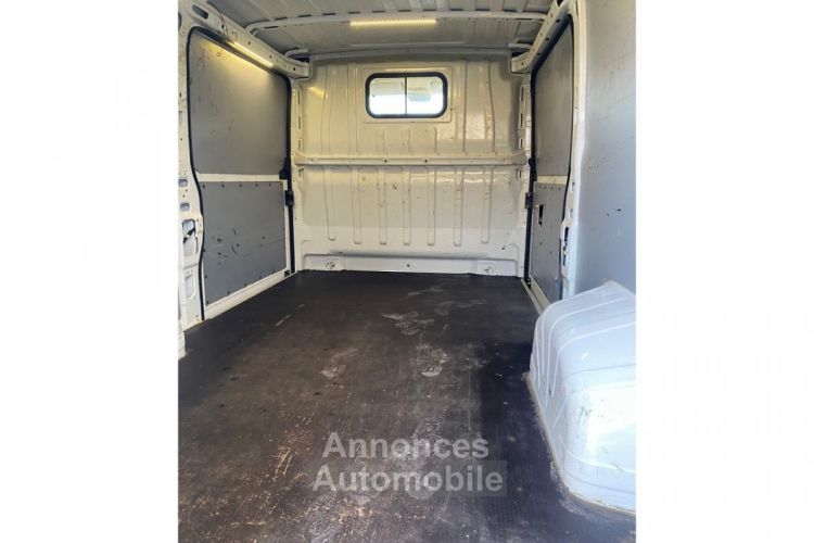 Peugeot Boxer Pro 333 L2H2 2.2 BlueHDi S&S - 120 III FOURGON VITRE Fourgon Vitré 333 L2H2 PHASE - <small></small> 12.600 € <small></small> - #7