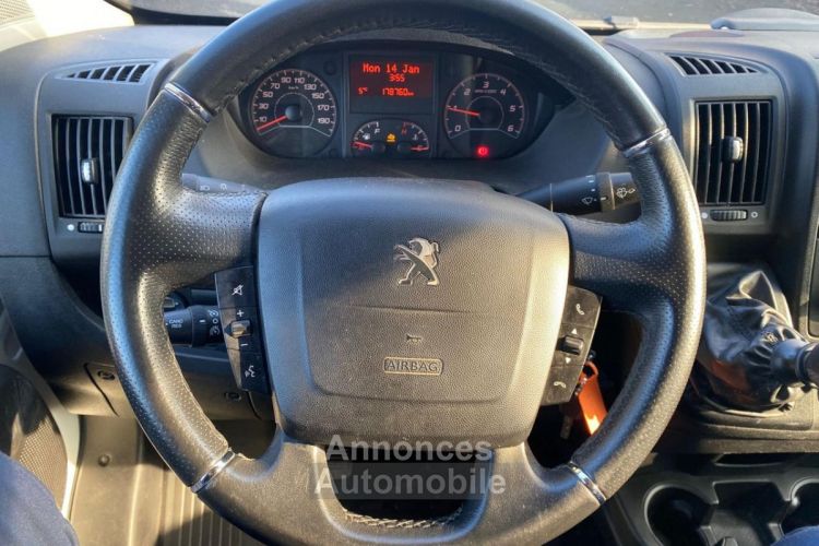 Peugeot Boxer Pro 333 L2H2 2.2 BlueHDi S&S - 120 III FOURGON VITRE Fourgon Vitré 333 L2H2 PHASE - <small></small> 12.600 € <small></small> - #10