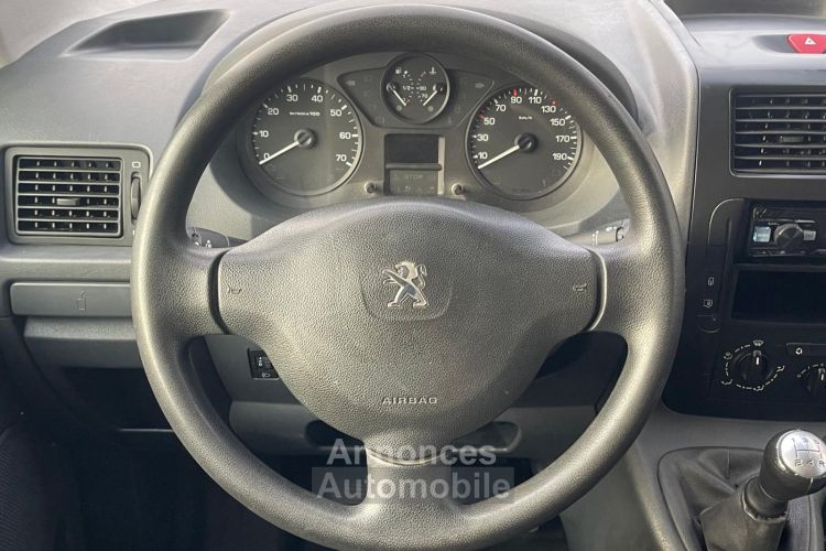 Peugeot EXPERT - <small></small> 11.300 € <small>HT</small> - #21