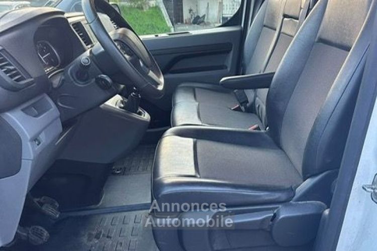 Peugeot EXPERT FOURGON 2.0 HDI120 S&S BVM6 PREMIUM PACK APPLE CAR PLAY ENTRETIEN COMPLET -TVA R... - <small></small> 11.990 € <small>TTC</small> - #9