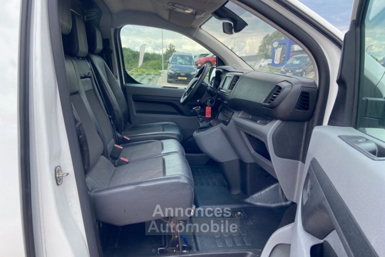 Peugeot EXPERT FOURGON BlueHDi 120 BV6 STANDARD ASPHALT GPS Caméra Clim Auto - <small></small> 23.980 € <small>TTC</small> - #11