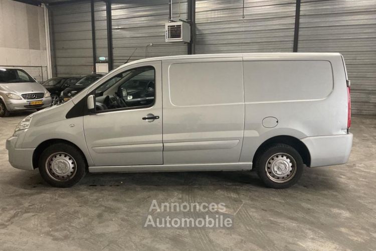 Peugeot EXPERT FOURGON TOLE 229 L2H1 2.0 HDI 125 FAP CONFORT - <small></small> 12.300 € <small>TTC</small> - #7