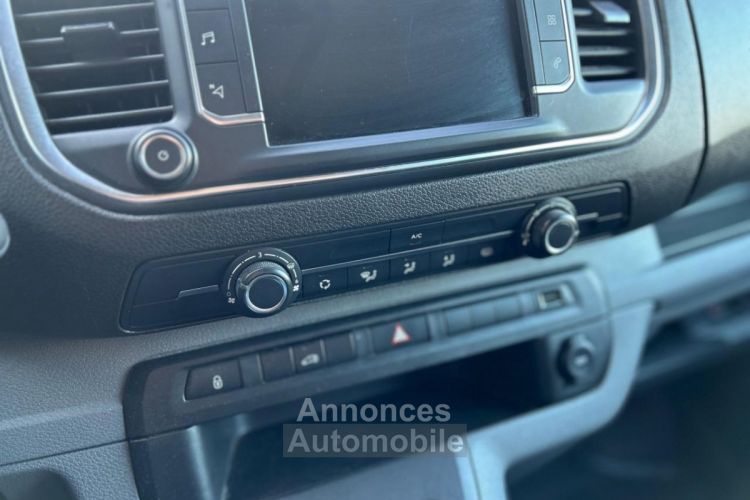 Peugeot EXPERT Standard 1.5 BlueHDi 120CH Premium - 16 242 HT - 3 PLACES / CAMERA DE RECUL / CARPLAY - <small></small> 19.490 € <small></small> - #12