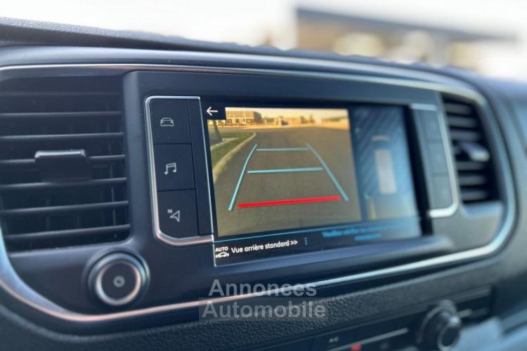 Peugeot EXPERT Standard 1.5 BlueHDi 120CH Premium - 16 242 HT - 3 PLACES / CAMERA DE RECUL / CARPLAY - <small></small> 19.490 € <small></small> - #16