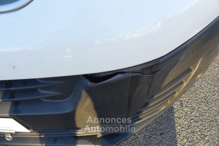 Peugeot EXPERT STANDARD BLUEHDI 95 BVM5 PRO - <small></small> 16.990 € <small>TTC</small> - #30