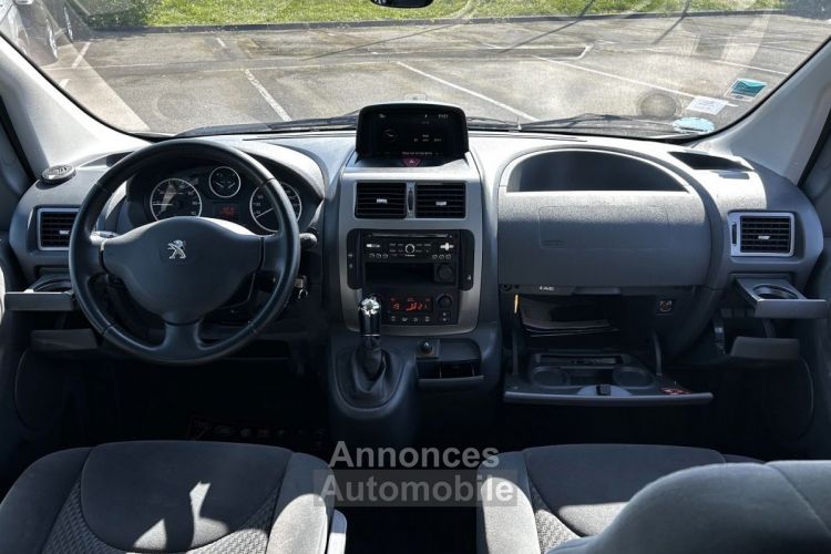 Peugeot EXPERT Tepee 2.0 HDI 160CH FAP ALLURE COURT BVA 8PL - <small></small> 17.600 € <small>TTC</small> - #17