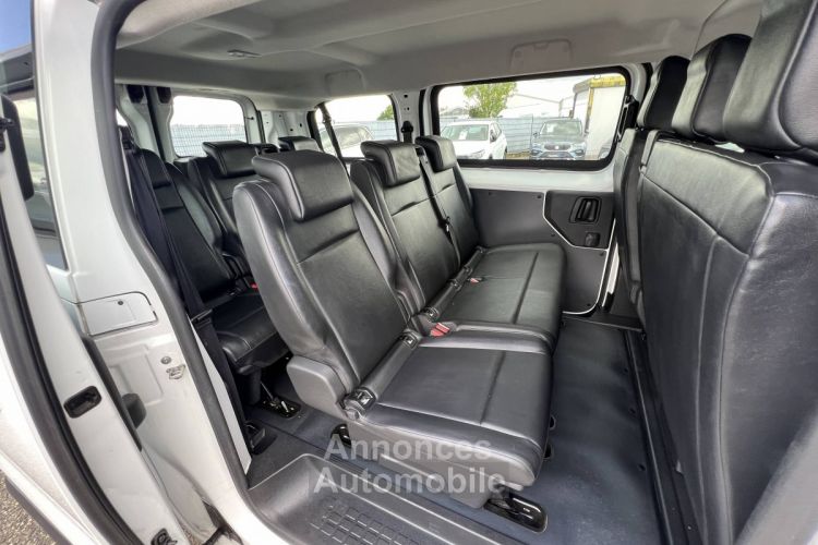 Peugeot EXPERT Traveller 1.5 BlueHDi 120ch 9 Places 1erMain Cuir Attélage 22,500euro H.T. - <small></small> 27.000 € <small>TTC</small> - #17