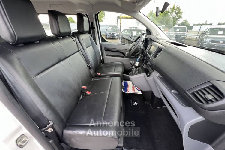 Peugeot EXPERT Traveller 1.5 BlueHDi 120ch 9 Places 1erMain Cuir Attélage 22,500euro H.T. - <small></small> 27.000 € <small>TTC</small> - #24