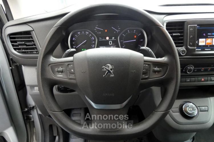 Peugeot EXPERT VU FOURGON 2.0 BLUEHDI 180 L2 PREMIUM PLUS EAT BVA S&S CARPLAY + CAMÉRA ATTELAGE - <small></small> 22.890 € <small>TTC</small> - #17