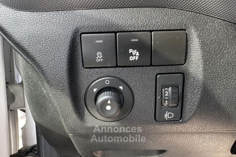 Peugeot Partner 1000KG 1.6 BlueHDi S&S - 100 Premium Standard Clim + Radar AR + Tva Recuperable - <small></small> 14.490 € <small></small> - #22