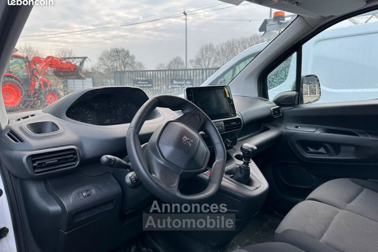 Peugeot Partner 12500 ht 1.2 110cv distribution neuve - <small></small> 15.000 € <small>TTC</small> - #5