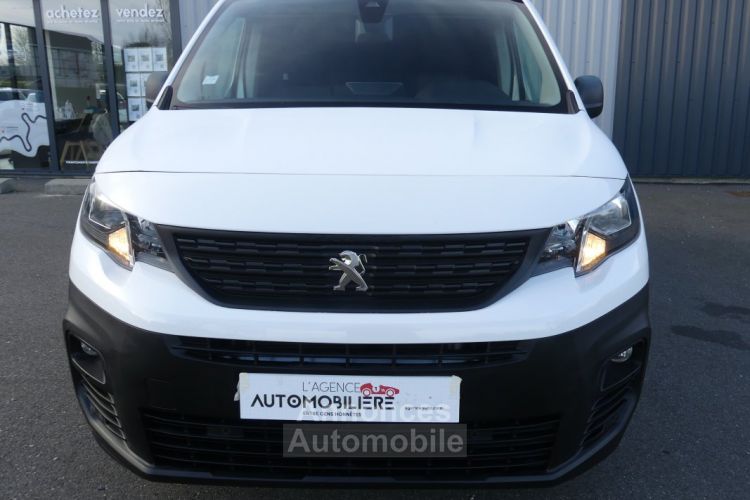 Peugeot Partner 130 CV EAT8 PREMIUM 3 PLACES - <small></small> 12.990 € <small>TTC</small> - #8