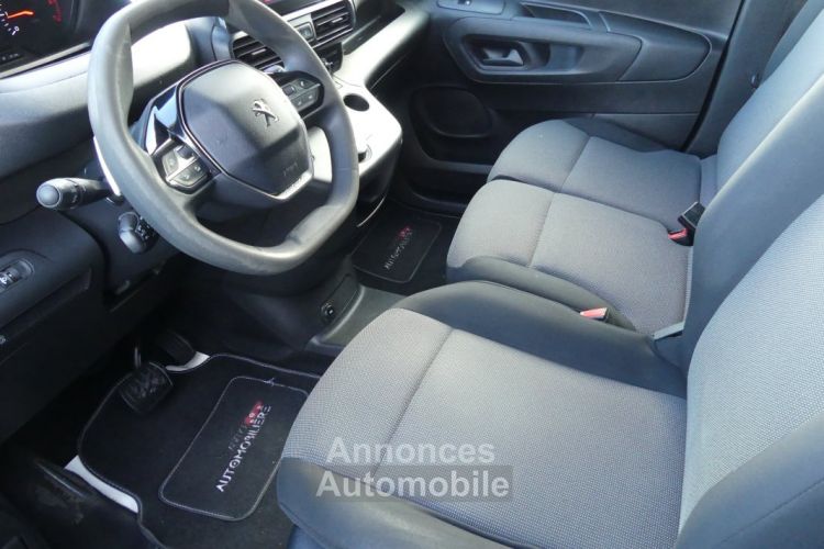 Peugeot Partner 130 CV EAT8 PREMIUM 3 PLACES - <small></small> 12.990 € <small>TTC</small> - #9