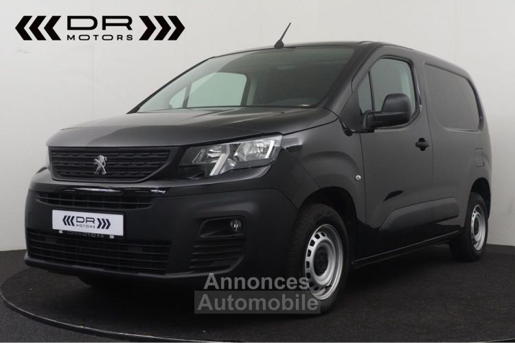 Peugeot Partner 1.5BlueHDI L1 PREMIUM - NAVI AIRCO PDC ACHTERAAN 6.185km!! - <small></small> 18.495 € <small>TTC</small> - #1