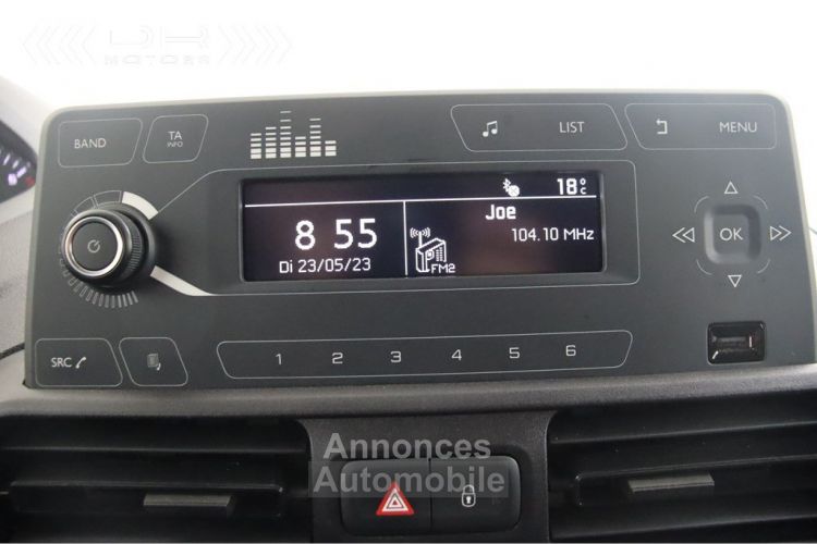 Peugeot Partner 1.5HDI - AIRCO -PDC ACHTERAAN CRUISE CONTROL - <small></small> 17.995 € <small>TTC</small> - #16