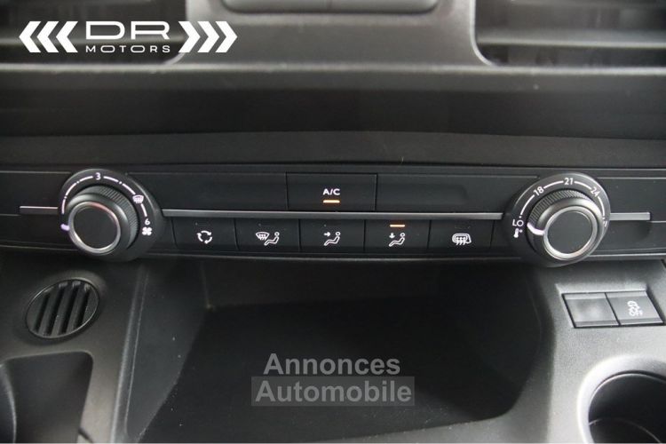 Peugeot Partner 1.5HDI - AIRCO -PDC ACHTERAAN CRUISE CONTROL - <small></small> 17.995 € <small>TTC</small> - #19