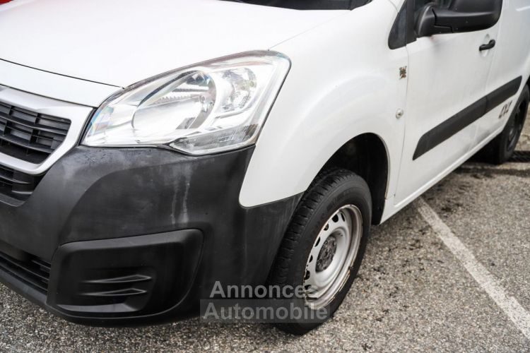 Peugeot Partner 1.6 BlueHDi 100 CV Fourgon - <small></small> 18.970 € <small></small> - #30