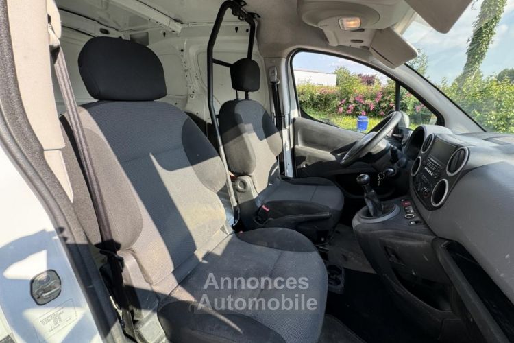 Peugeot Partner 1.6 BlueHDi 100cv FOURGON - Garantie 12 mois - <small></small> 7.990 € <small>TTC</small> - #19