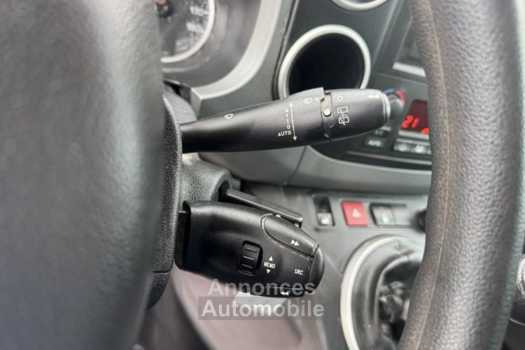 Peugeot Partner 1.6 BlueHDi S&S - 120 Tepee Outdoor Gps +Camera AR + attelage - <small></small> 9.990 € <small>TTC</small> - #28