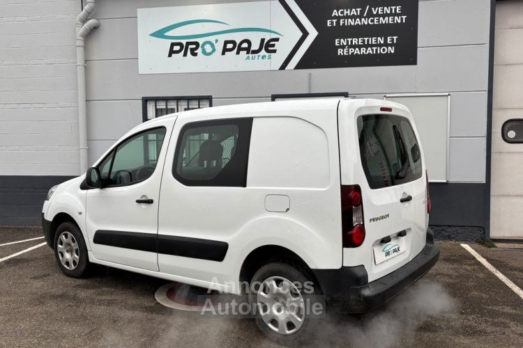 Peugeot Partner 1.6 HDI 90 CTTE L2 / UTILITAIRE / 1E MAIN/ 3 PLACES / DISTRI2025 / 4 PNEUS NEUFS - <small></small> 9.490 € <small>TTC</small> - #2