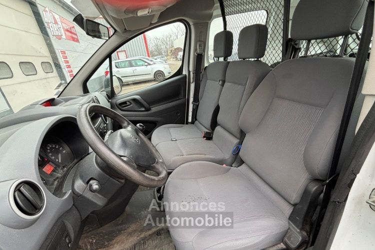 Peugeot Partner 1.6 HDI 90 CTTE L2 / UTILITAIRE / 1E MAIN/ 3 PLACES / DISTRI2025 / 4 PNEUS NEUFS - <small></small> 9.490 € <small>TTC</small> - #9