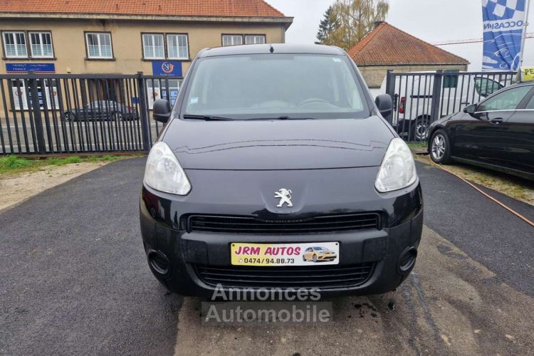 Peugeot Partner 1.6 HDI 90 Utilitaire 3 Places A-C - <small></small> 7.450 € <small>TTC</small> - #2