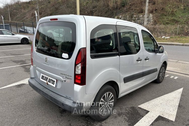 Peugeot Partner 1.6 HDi92 FAP Active 7 places - <small></small> 6.990 € <small>TTC</small> - #6