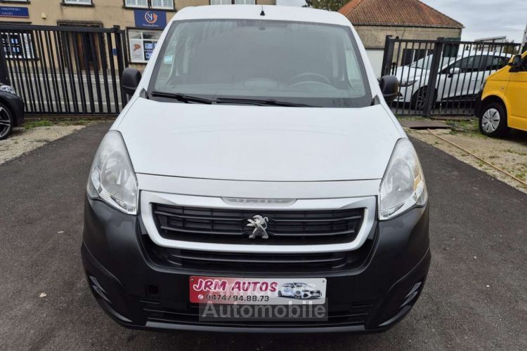 Peugeot Partner 1.6cc Utilitaire 3 Places A-C - <small></small> 9.900 € <small>TTC</small> - #2