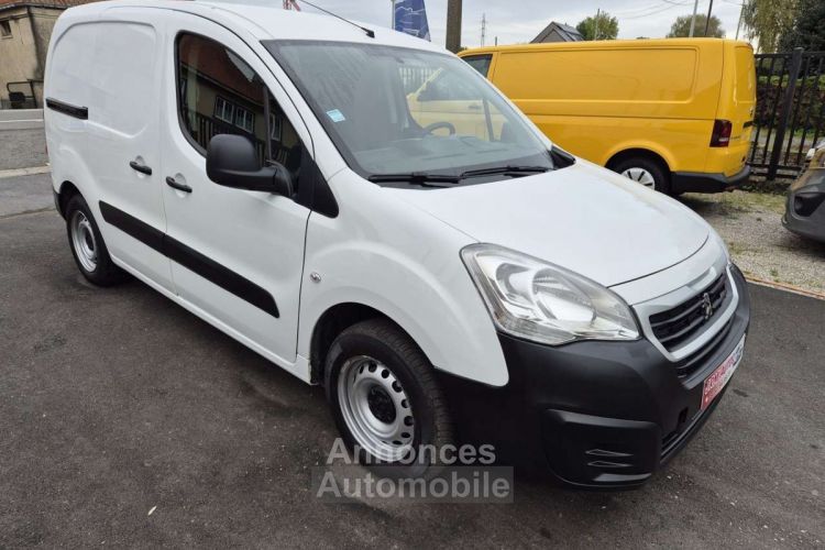 Peugeot Partner 1.6cc Utilitaire 3 Places A-C - <small></small> 9.900 € <small>TTC</small> - #3