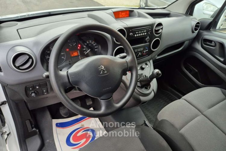 Peugeot Partner 1.6cc Utilitaire 3 Places A-C - <small></small> 9.900 € <small>TTC</small> - #7