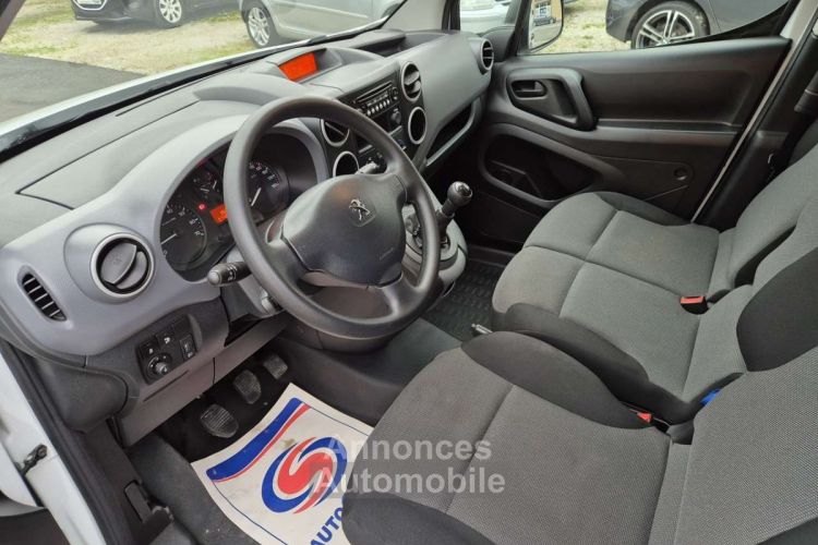 Peugeot Partner 1.6cc Utilitaire 3 Places A-C - <small></small> 9.900 € <small>TTC</small> - #8