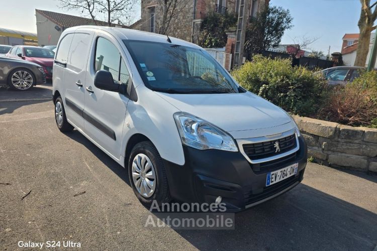 Peugeot Partner 1.6l BlueHDI 100 ETG6 03-2018 GARANTIE - <small></small> 7.990 € <small>TTC</small> - #2