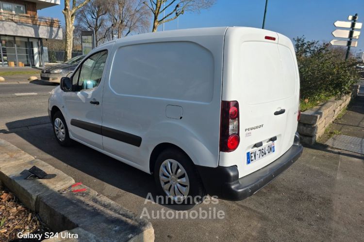 Peugeot Partner 1.6l BlueHDI 100 ETG6 03-2018 GARANTIE - <small></small> 7.990 € <small>TTC</small> - #5