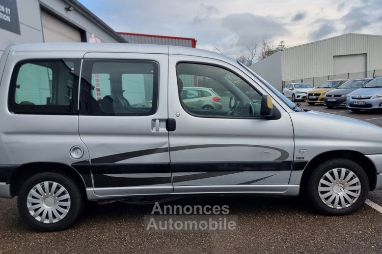 Peugeot Partner 2.0 HDI 90 CV TPMR/ 2 E MAIN / QUICKSILVER / DANS L'ÉTAT/ SANS GARANTI/ MARCHAND - <small></small> 3.900 € <small>TTC</small> - #20