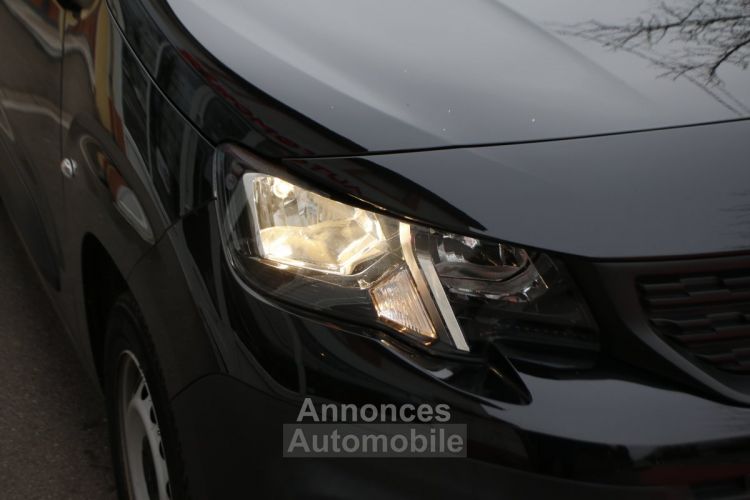 Peugeot Partner 3 L1H1 1.5 BlueHDi 130 Premium Std EAT8 (TVA Récupérable, 1ère main, Suivi Peugeot...) - <small></small> 12.490 € <small>TTC</small> - #21