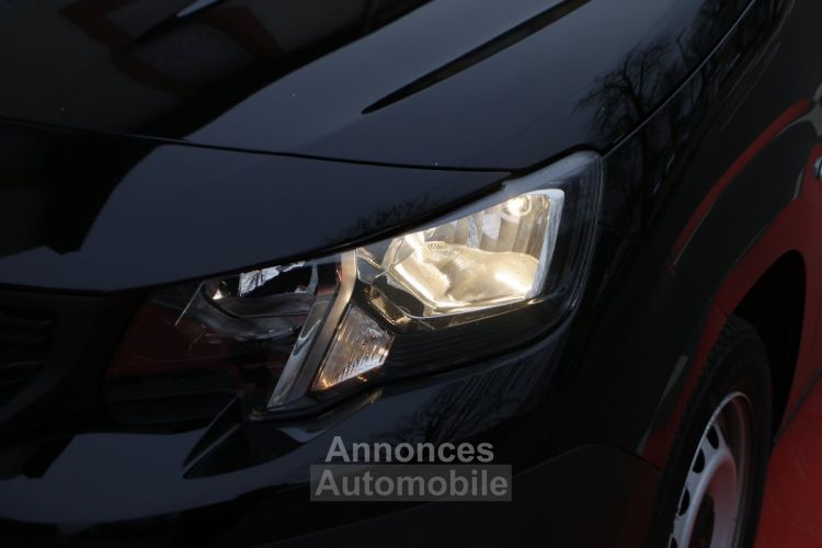 Peugeot Partner 3 L1H1 1.5 BlueHDi 130 Premium Std EAT8 (TVA Récupérable, 1ère main, Suivi Peugeot...) - <small></small> 12.490 € <small>TTC</small> - #22