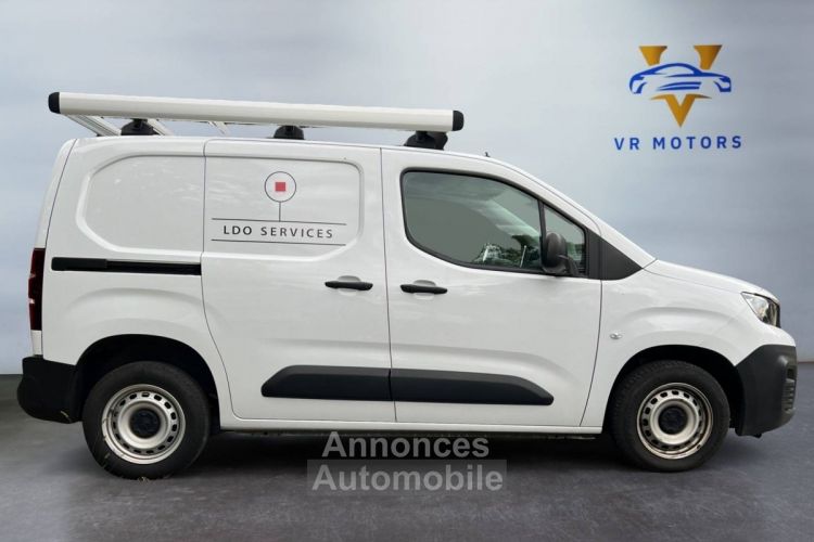 Peugeot Partner 650 KG BLUEHDI 102 S&S BVM6 **1ere main / TVA récupérable** - <small></small> 18.990 € <small>TTC</small> - #8