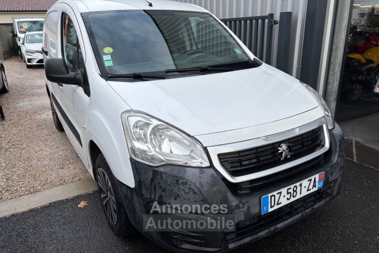 Peugeot Partner FOURGON 120 L1 1.6 BLUEHDI 100 S&S BVM5 PACK CLIM - <small></small> 10.900 € <small>TTC</small> - #1