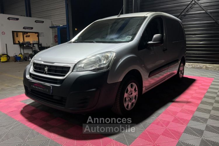 Peugeot Partner fourgon 121 l2 1.6 hdi 90 bvm5 pack clim nav - <small></small> 7.990 € <small>TTC</small> - #7