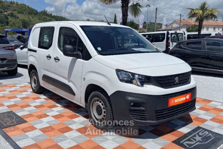 Peugeot Partner FOURGON BlueHDi 75 PREMIUM STANDARD CLIM Pte Lat Vitré Pte AR Vitrées - <small></small> 14.980 € <small>TTC</small> - #3