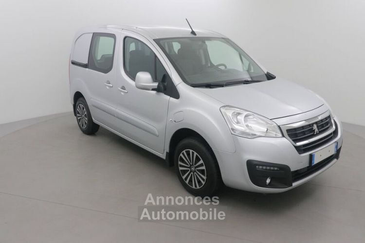 Peugeot Partner FOURGON ELECTRIQUE PREMIUM STANDARD 3PL - <small></small> 11.988 € <small>TTC</small> - #1