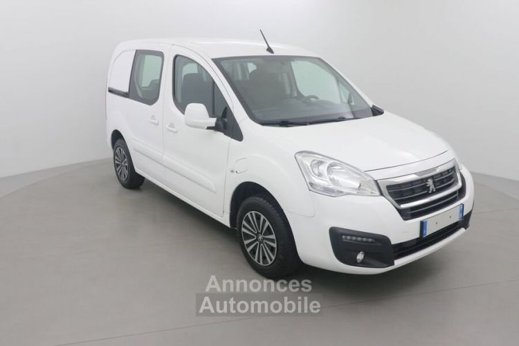 Peugeot Partner FOURGON ELECTRIQUE PREMIUM STANDARD ELECTRIQUE 3PL - <small></small> 13.680 € <small>TTC</small> - #1