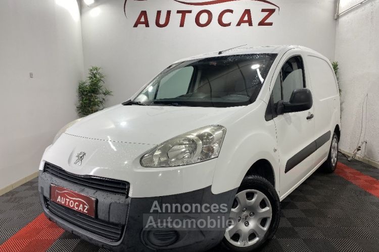 Peugeot Partner FOURGON L1 1.6 HDI 75 PACK CLIM 2015 - <small></small> 7.990 € <small>TTC</small> - #1