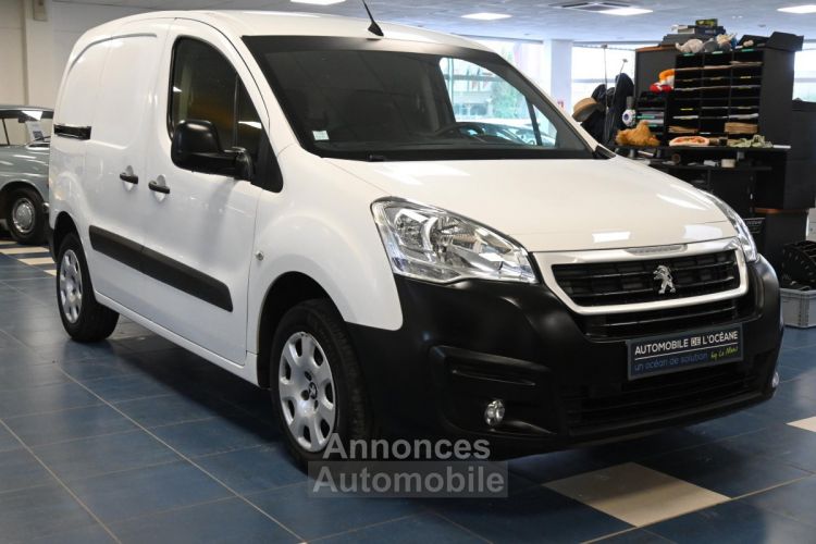 Peugeot Partner FOURGON STANDARD 1.6 BLUEHDI 100 BVM5 PREMIUM PACK - <small></small> 10.990 € <small>TTC</small> - #3