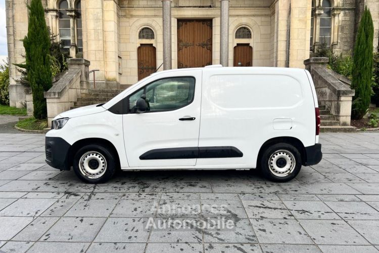 Peugeot Partner FOURGON STANDARD 650 KG BLUEHDI 100 S&S BVM5 PRO - <small></small> 13.990 € <small>TTC</small> - #4